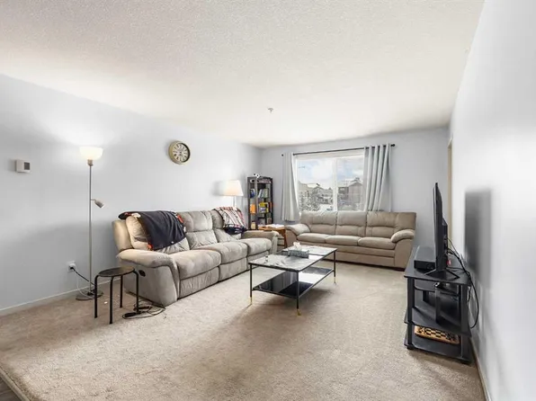 181 N Skyview Ranch Mnr NE #2210, Calgary, AB T3N 0V2