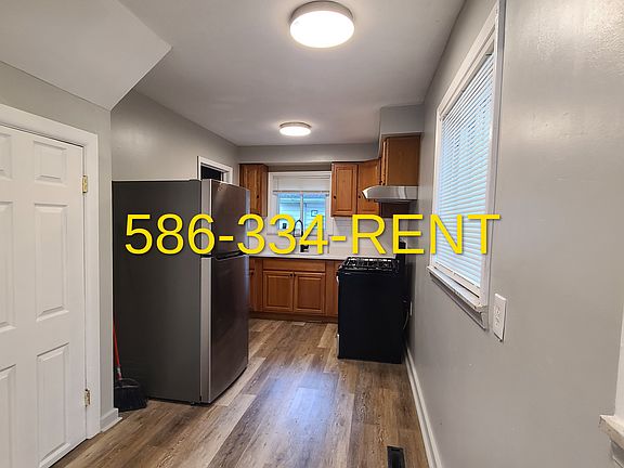 5th image of 1308 E Evelyn Ave