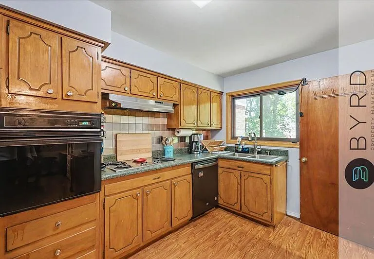 3708 Grandel Dr — Photo 13