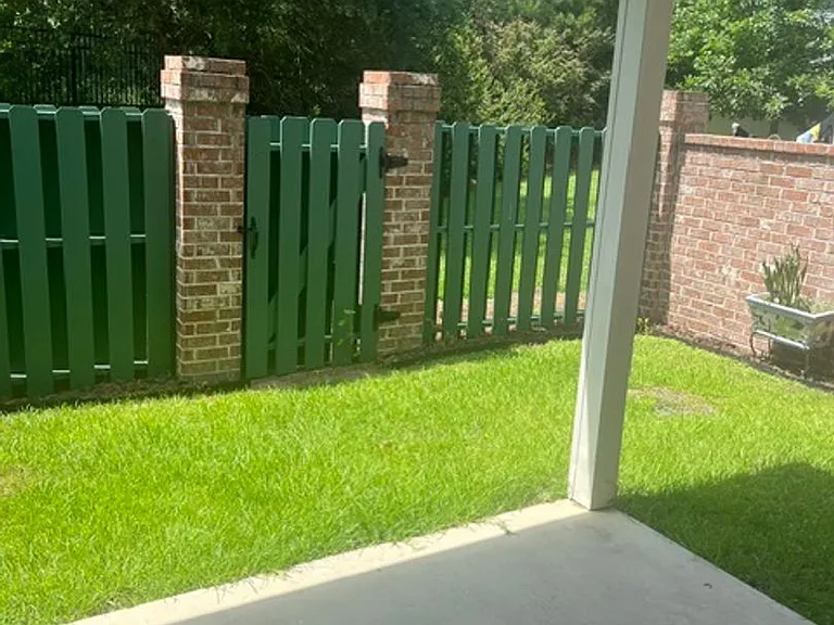 107 Ventura Pl — Photo 12