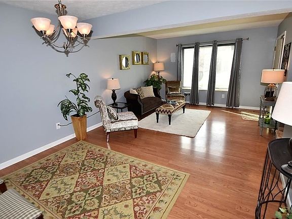 4th image of 9016 Merchant Dr