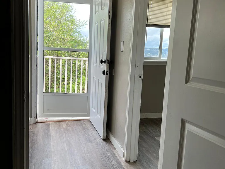 316 Cline Ave — Photo 23