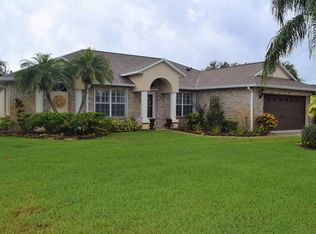 1004 Sabal Grove Dr, Rockledge, FL 32955