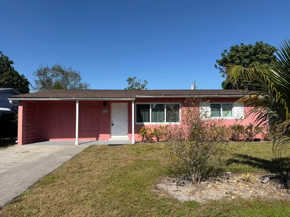 2399 SE Madison Street, Stuart, FL 34997