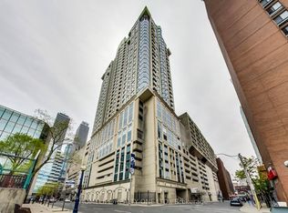 8 Park Rd #3805, Toronto, ON M4W3S5