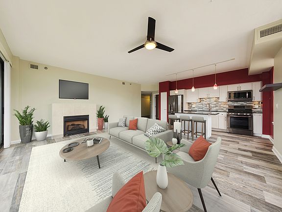 3rd image of 5 E 14th Pl APT 1201