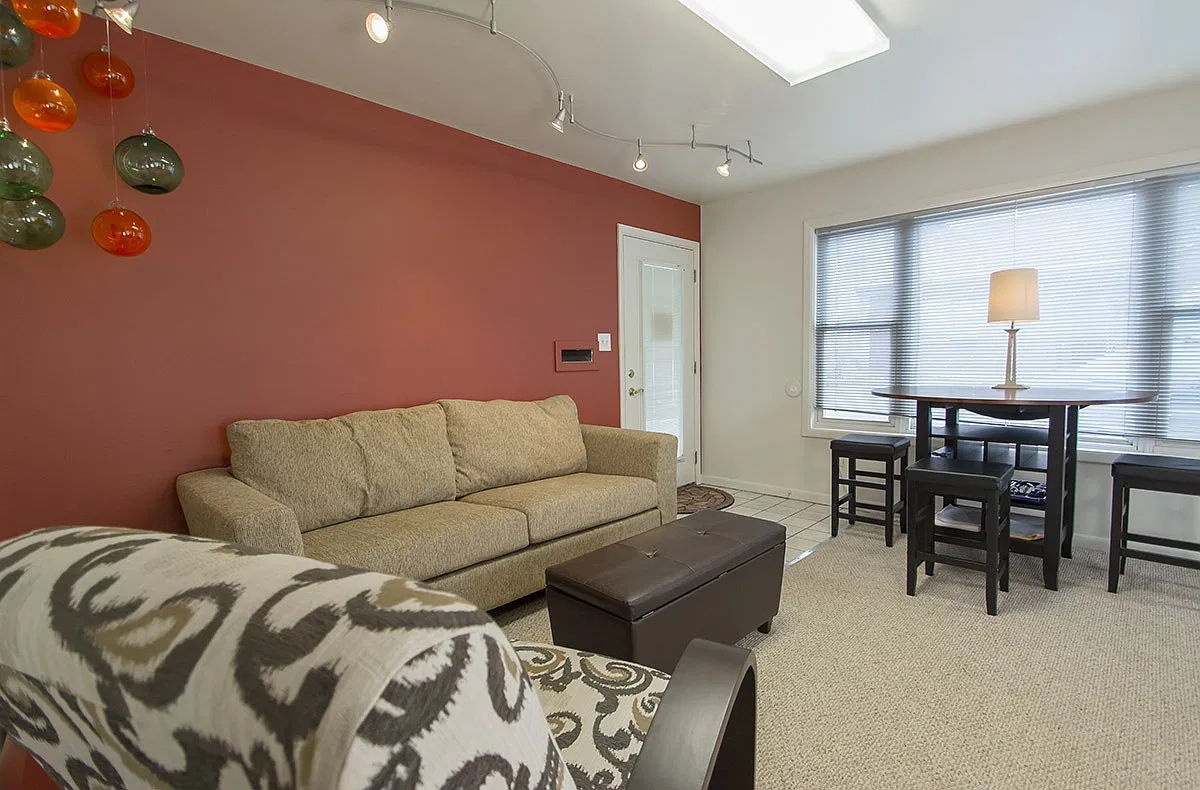 The Grove Apartments — Photo 1