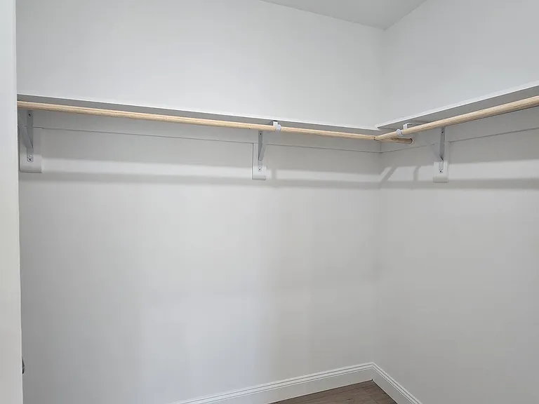 512 Kearny Ave #201 — Photo 12