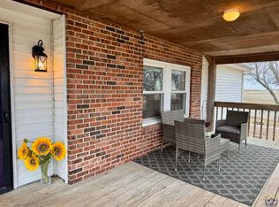 6366 Us Highway 59, Oskaloosa, KS 66066