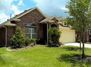 5207 Southern Orchard Ln, Rosharon, TX 77583