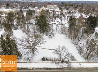 5302 Raymond Rd, Madison, WI 53711