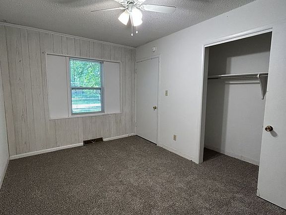5th image of 825 S Cherokee St APT 11