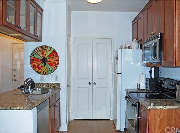 5th image of 22681 Oakgrove Unit 613