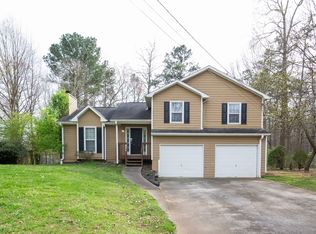 433 Ridge Run Dr, Hiram, GA 30141