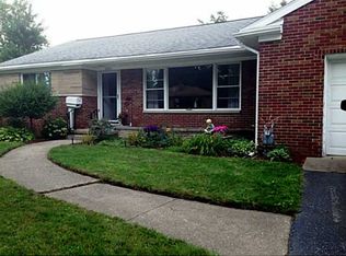 2854 Isha Laye Dr, Toledo, OH 43606