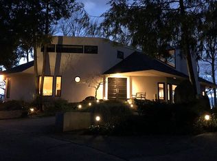 2401 W Wesley Rd NW, Atlanta, GA 30327