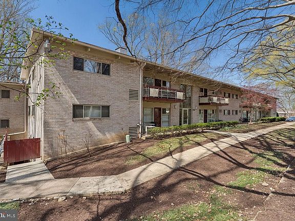 2nd image of 4367 Americana Dr APT 102