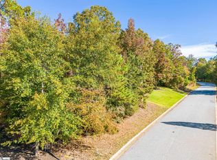 221 Saluda Run Dr, Piedmont, SC 29673
