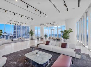 4 SE 1st St #8, Miami, FL 33131