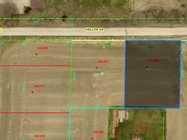 709 Keller Dr, Dixon, IL 61021