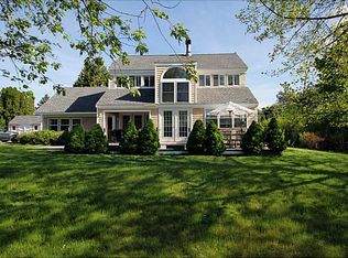 111 Kane Ave, Middletown, RI 02842