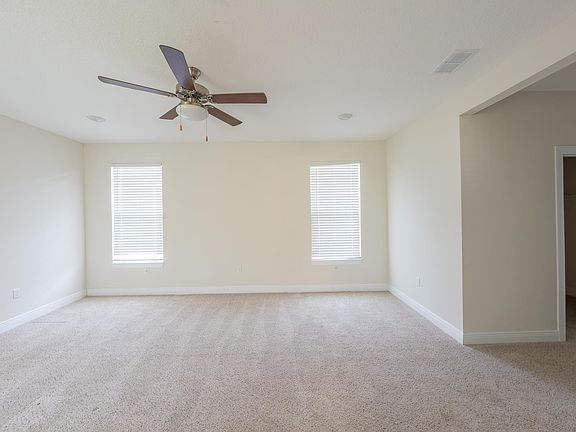 3rd image of 8016 Majestic Cypress Dr