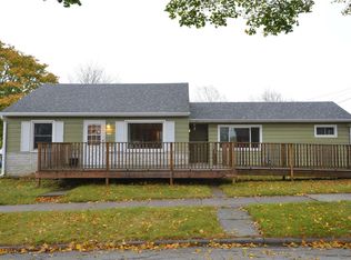 4106 S Swift Ave, Saint Francis, WI 53235