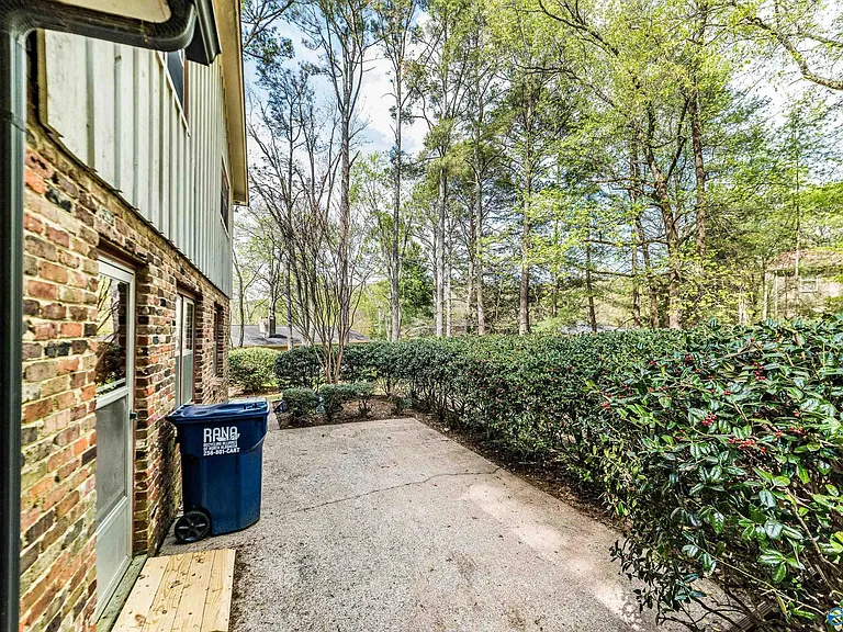8013 Tea Garden Rd SE — Photo 41