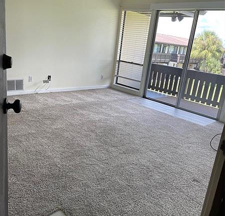 4th image of 56 Club House Dr APT 201
