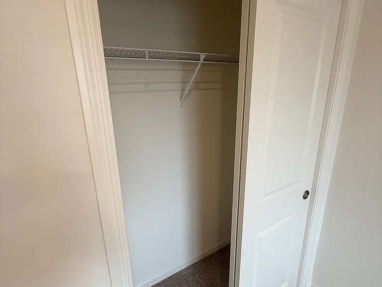 1519 Redbrick Ln — Photo 34