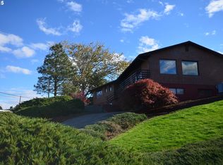 2732 E 12th St, The Dalles, OR 97058