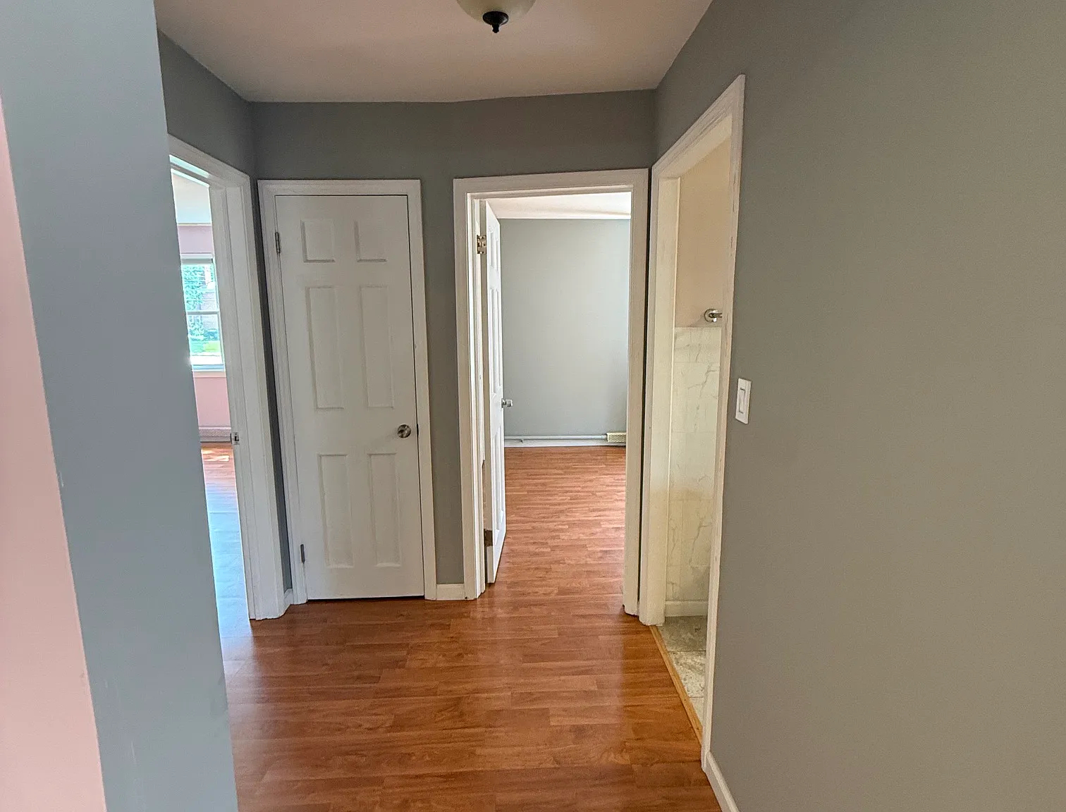 2 bed, 1100 sqft, $1,350 — Photo 4
