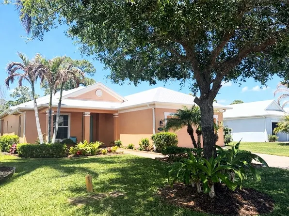 241 11th Sq SW, Vero Beach, FL 32962