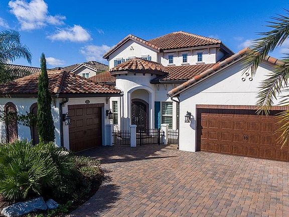 2nd image of 32933 Estate Garden Dr