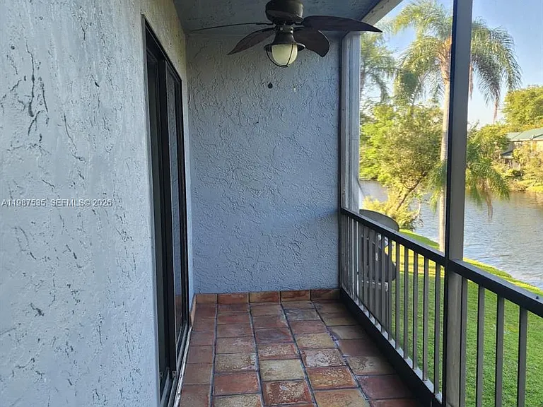 537 N University Dr #71 — Photo 30
