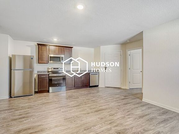 4th image of 3210 Pitluk Ave #101