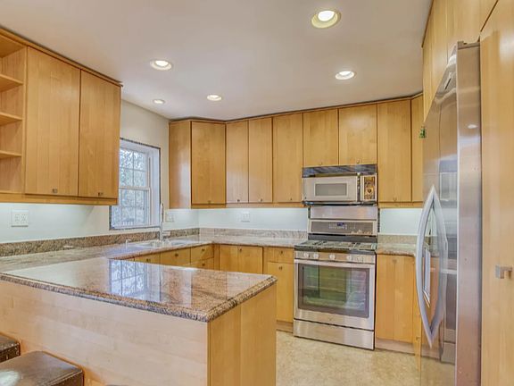 2nd image of 6107 Maylane Dr