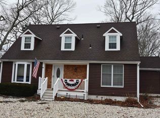 7 Corson Ln, Ocean View, NJ 08230