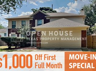 9919 Villa Verde Dr, Houston, TX 77064