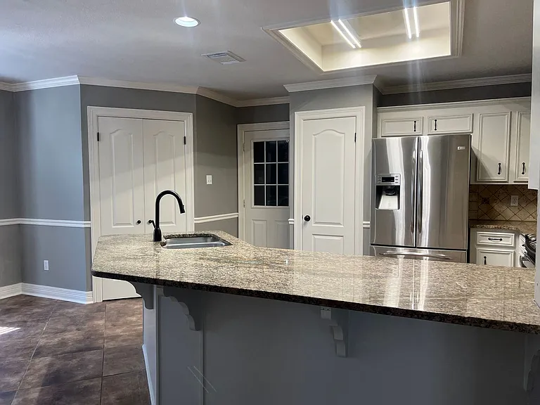 106 Hanging Moss Ln — Photo 5