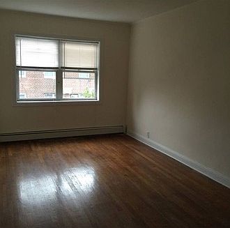 2nd image of 5941 159th St
