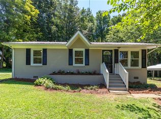 4126 Old Way Rd, Sophia, NC 27350