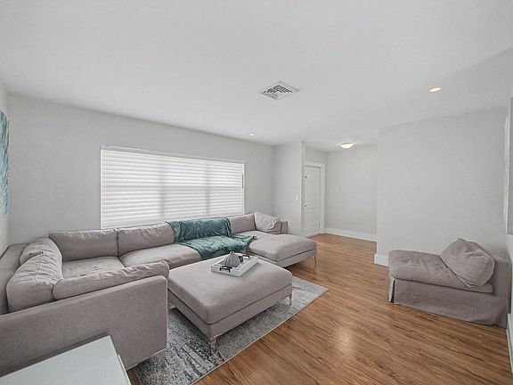 5th image of 108 Orchard Ridge Lane