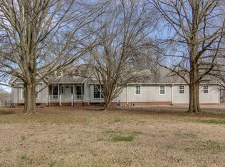 108 Blackwood Dr, Summertown, TN 38483