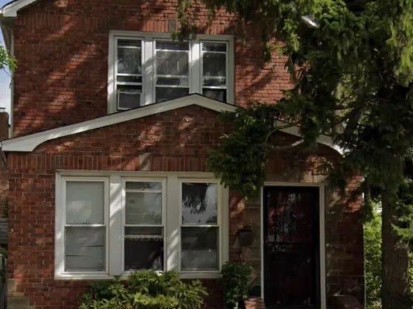 171-57 45th Avenue, Flushing, NY 11358