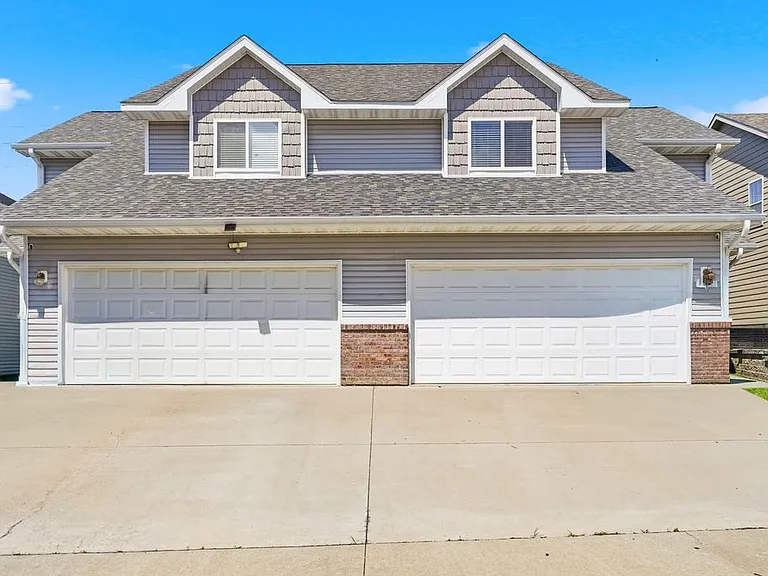 5211 Silver Mill Dr #5211 — Photo 1