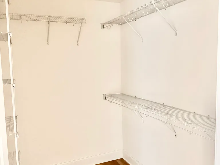 631 Brookes Lndg NW — Photo 17