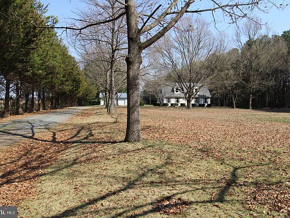 4th image of 1301 Bridgetown Rd