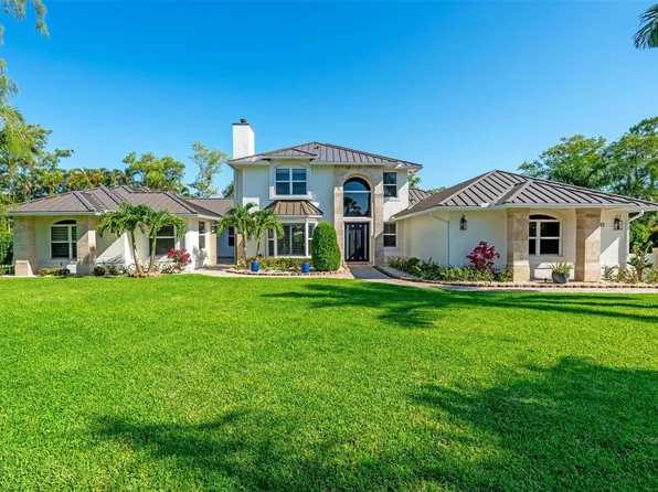 15995 Meadow Wood Drive, Wellington, FL 33414