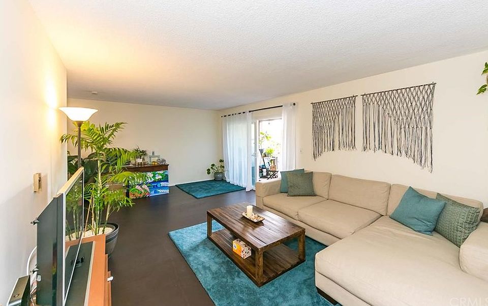 1st image of 3030 Merrill Dr APT 16